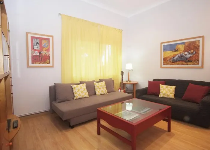 Lovely Apartment At Park Gueell